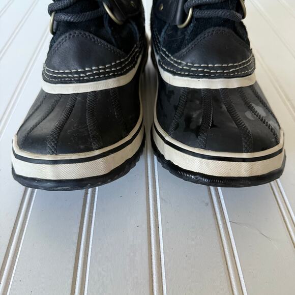 Sorel Joan of Artic Size 6.5 Black Tak Fur Suede Shearling snow boots - Picture 7 of 10